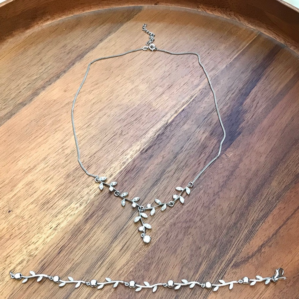 Sterling Silver & CZ leaf 🍃 Necklace and Bracelet